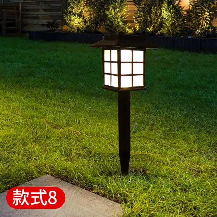 盎然夜色中的温馨静谧 草坪灯点亮的美好生活